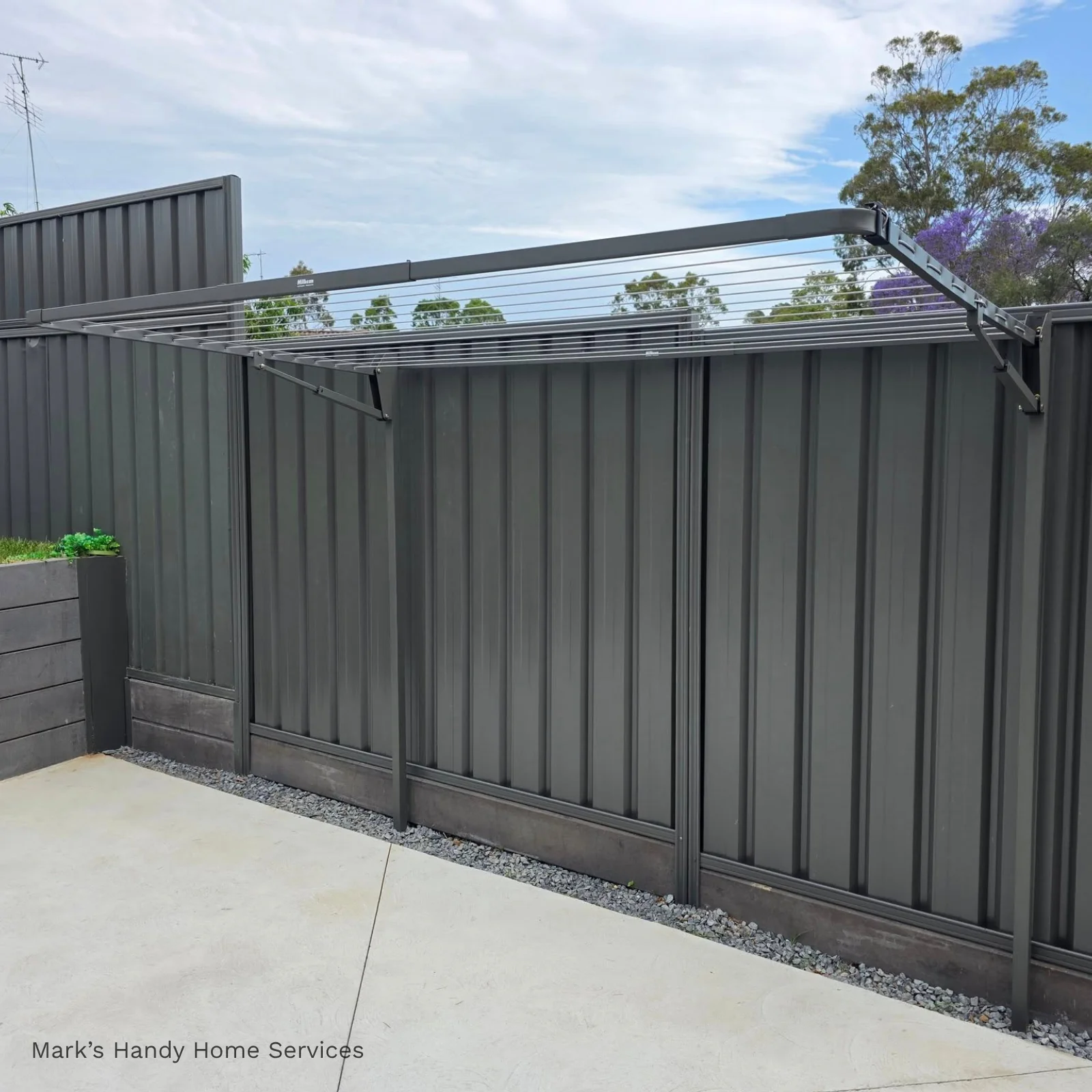 13 Line Folding Ground Mount Clothesline - Med/ Large Family - Image 12