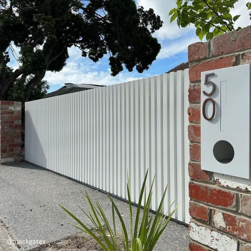 Amalfi Brick Letterbox - Image 6