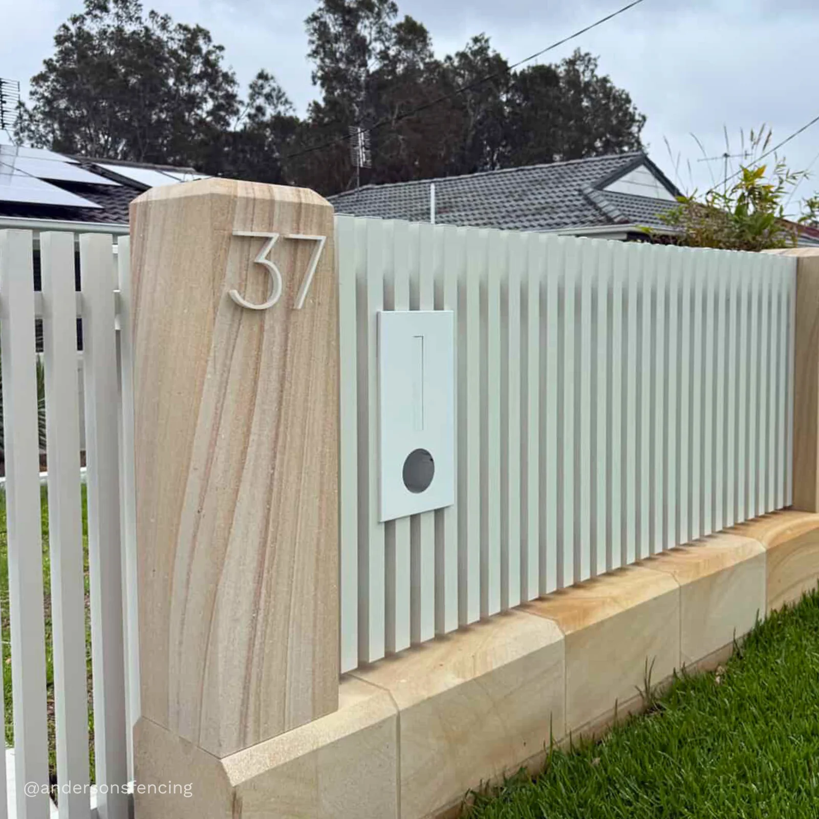 Amalfi Fence Letterbox - Image 5