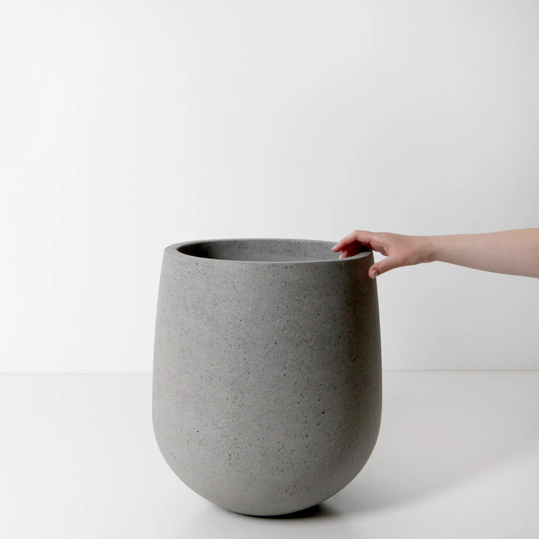 Laguna Plant Pot - Grey Terrazzo - Image 9