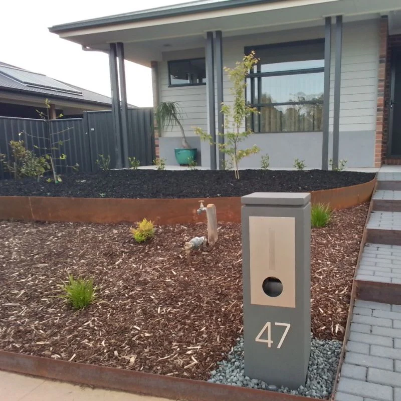 Madrid Pillar Letterbox - Image 14