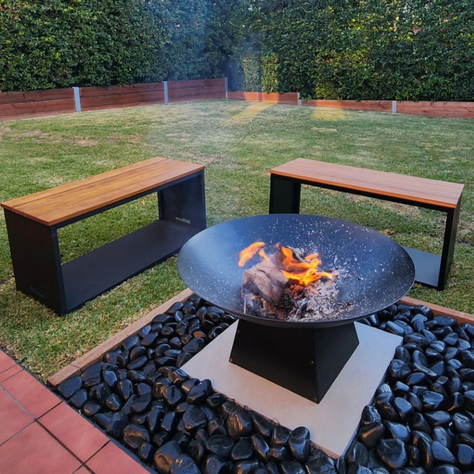 Marrakesh 80 Black Fire Pit - Image 3