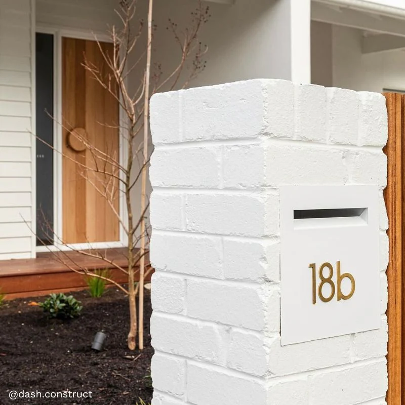 Mayfair Brick Letterbox - Image 4