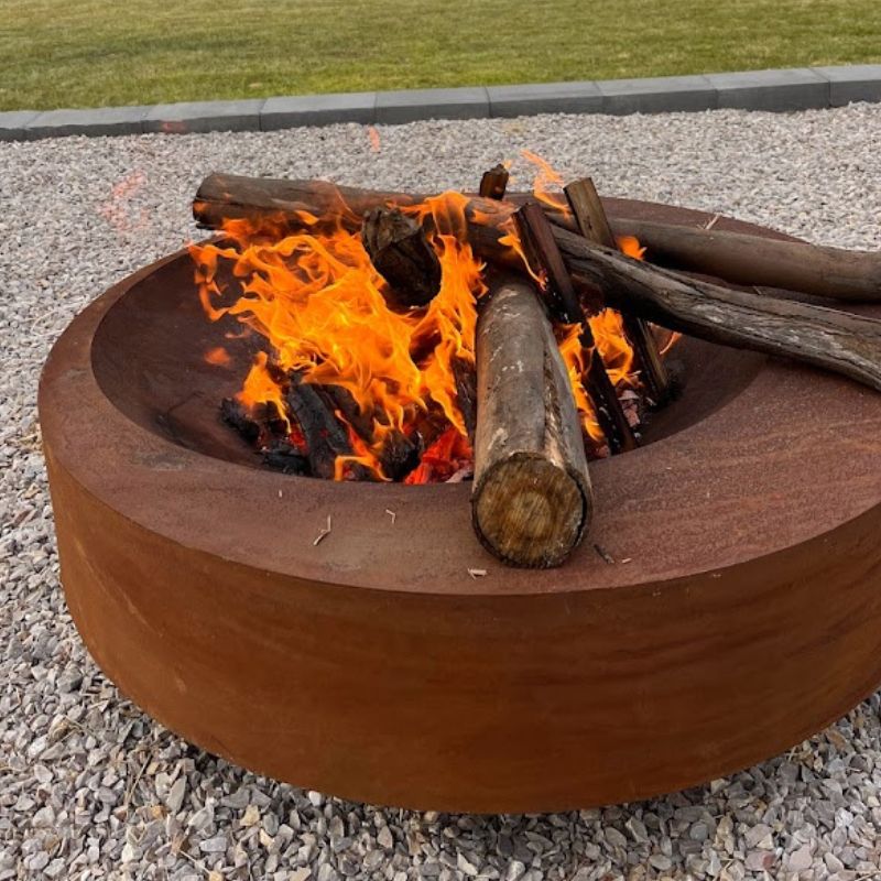 Montana 100 Rust Fire Pit - Image 10