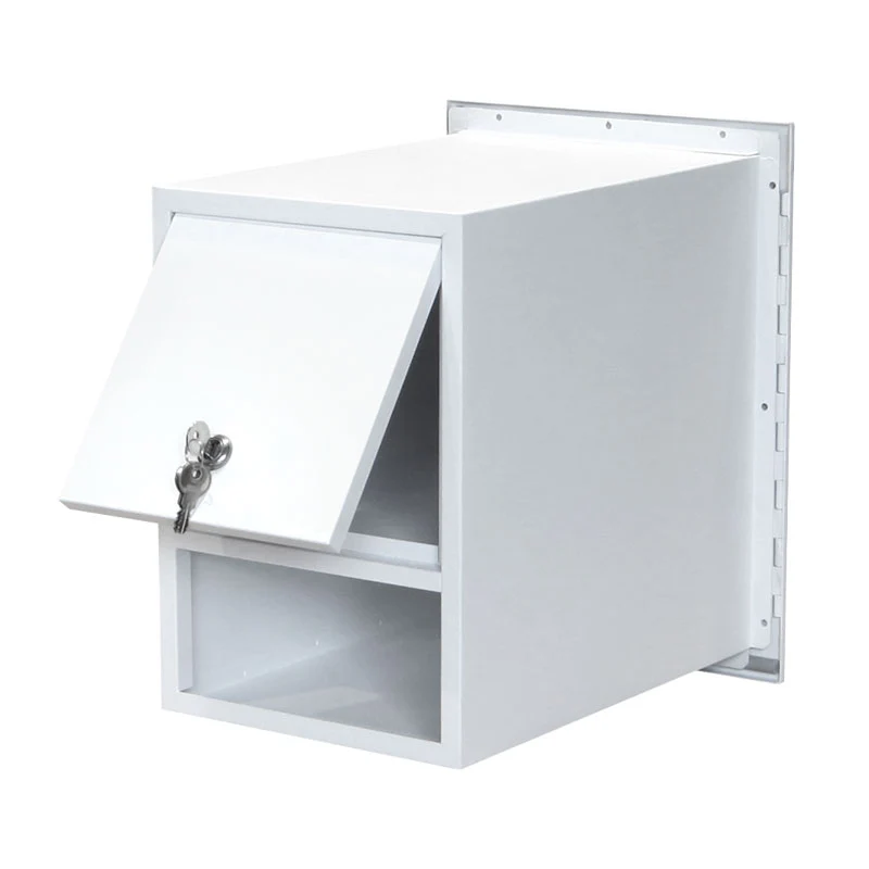 Monza Fence Letterbox - Image 14