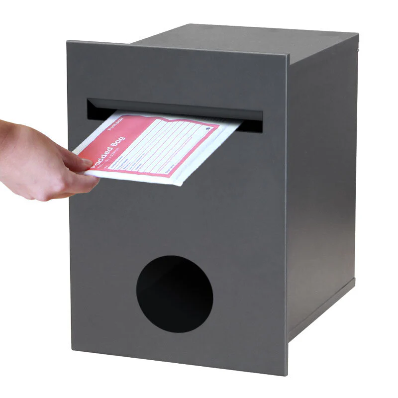 Monza Fence Letterbox - Image 16