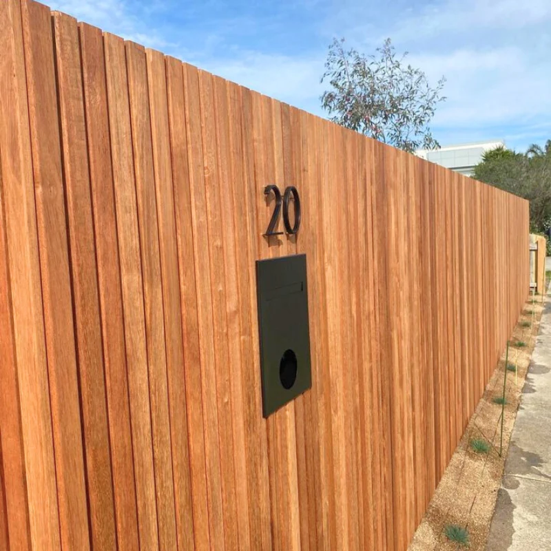 Monza Fence Letterbox - Image 8