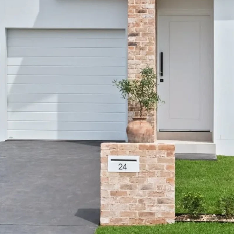 Palazzo A4 Brick Letterbox - Image 10