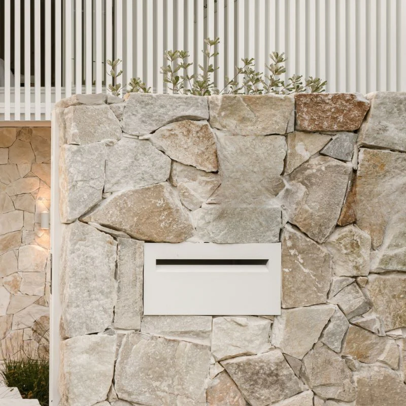 Palazzo A4 Brick Letterbox - Image 8