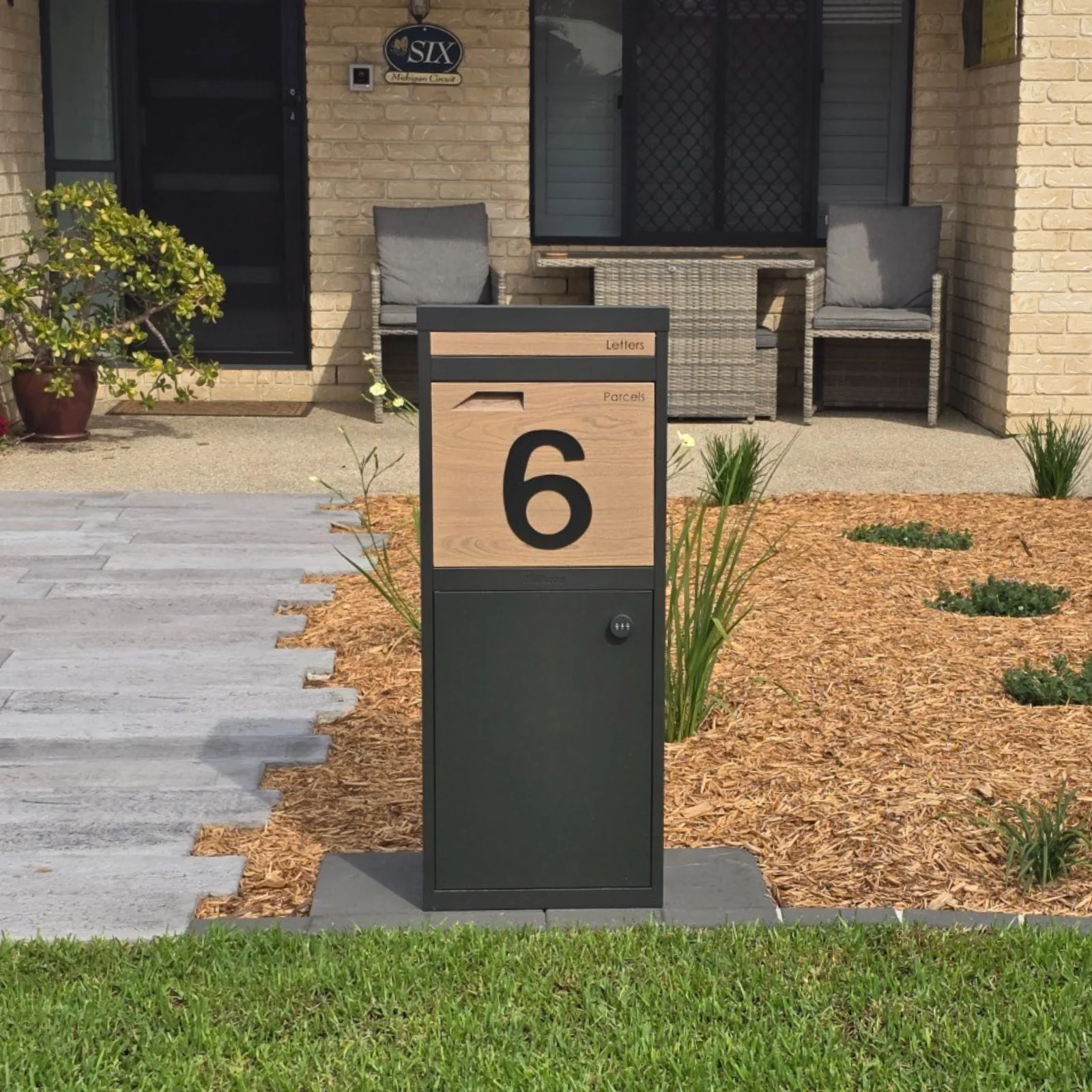 Parcel Pal 2 Pillar Letterbox - Charcoal - Image 14