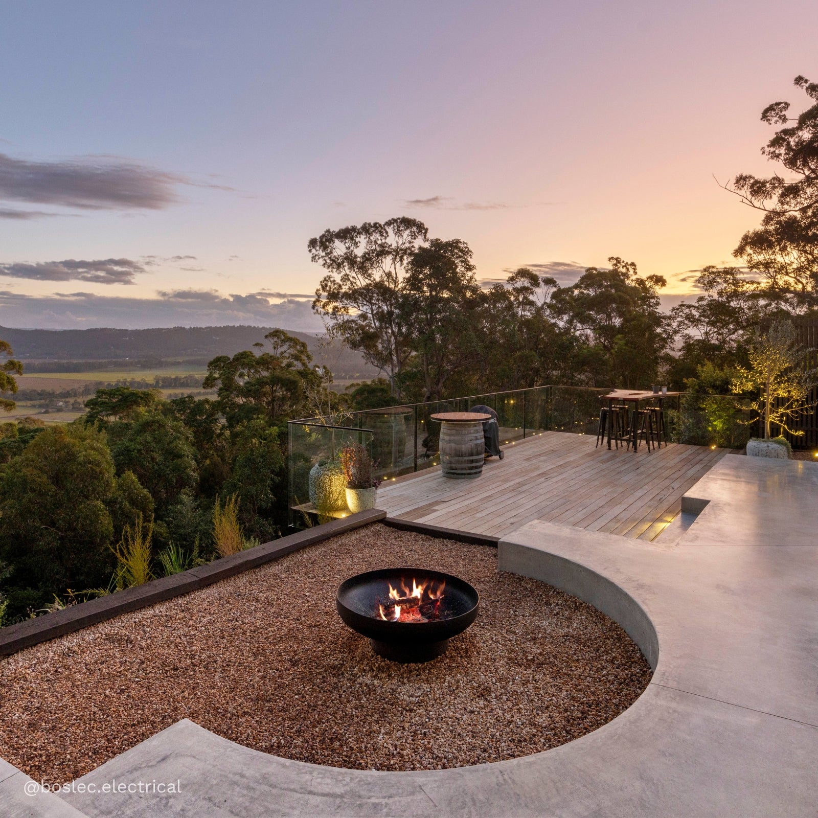 Phoenix 90 Black Fire Pit - Image 7