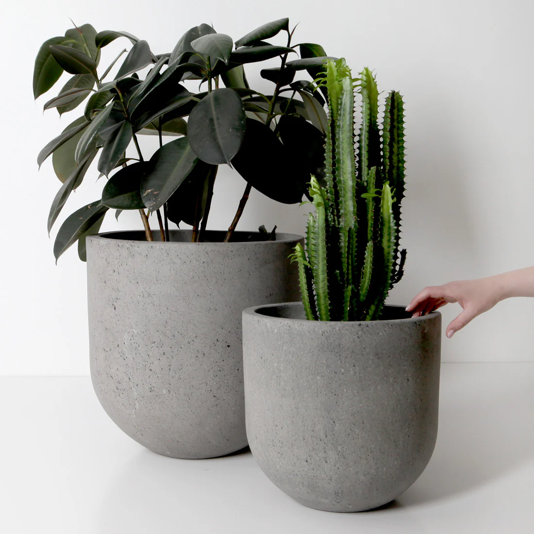 Santorini Plant Pot - Grey Terrazzo - Image 9
