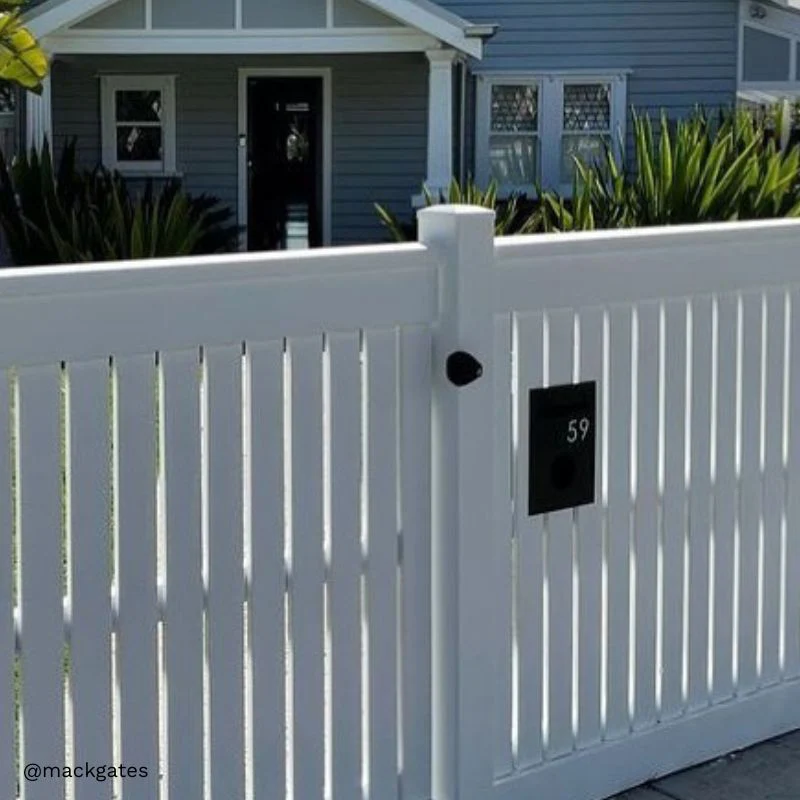 Soho Fence/Brick Letterbox - Image 7