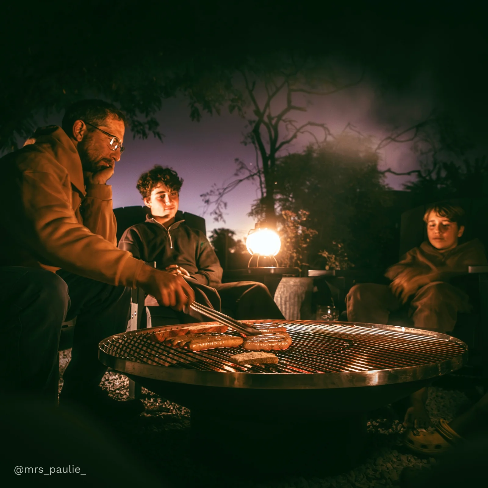 Tucson 100 Black Fire Pit - Image 8