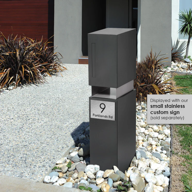 Valencia Pillar Letterbox - Image 8
