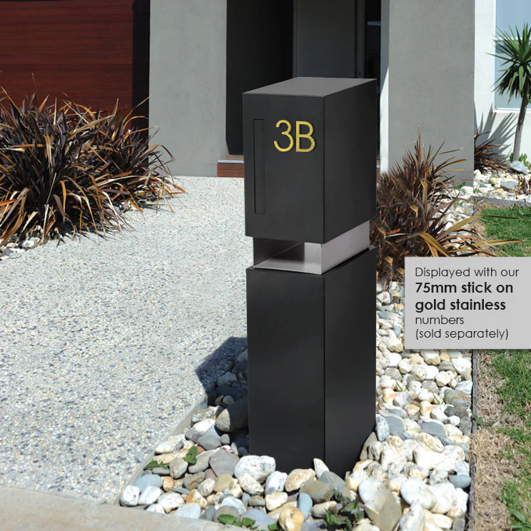 Valencia Pillar Letterbox - Image 9