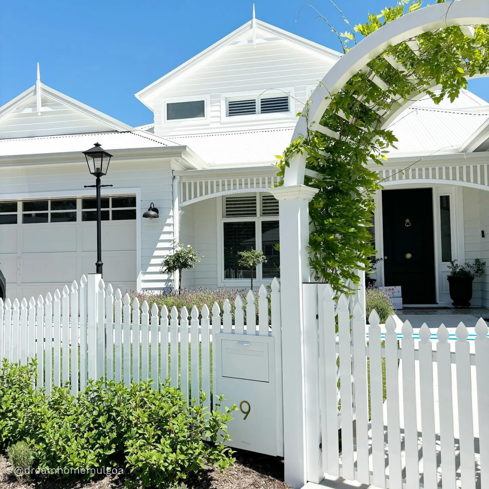Zurich Parcel Fence/Brick Letterbox - Image 28