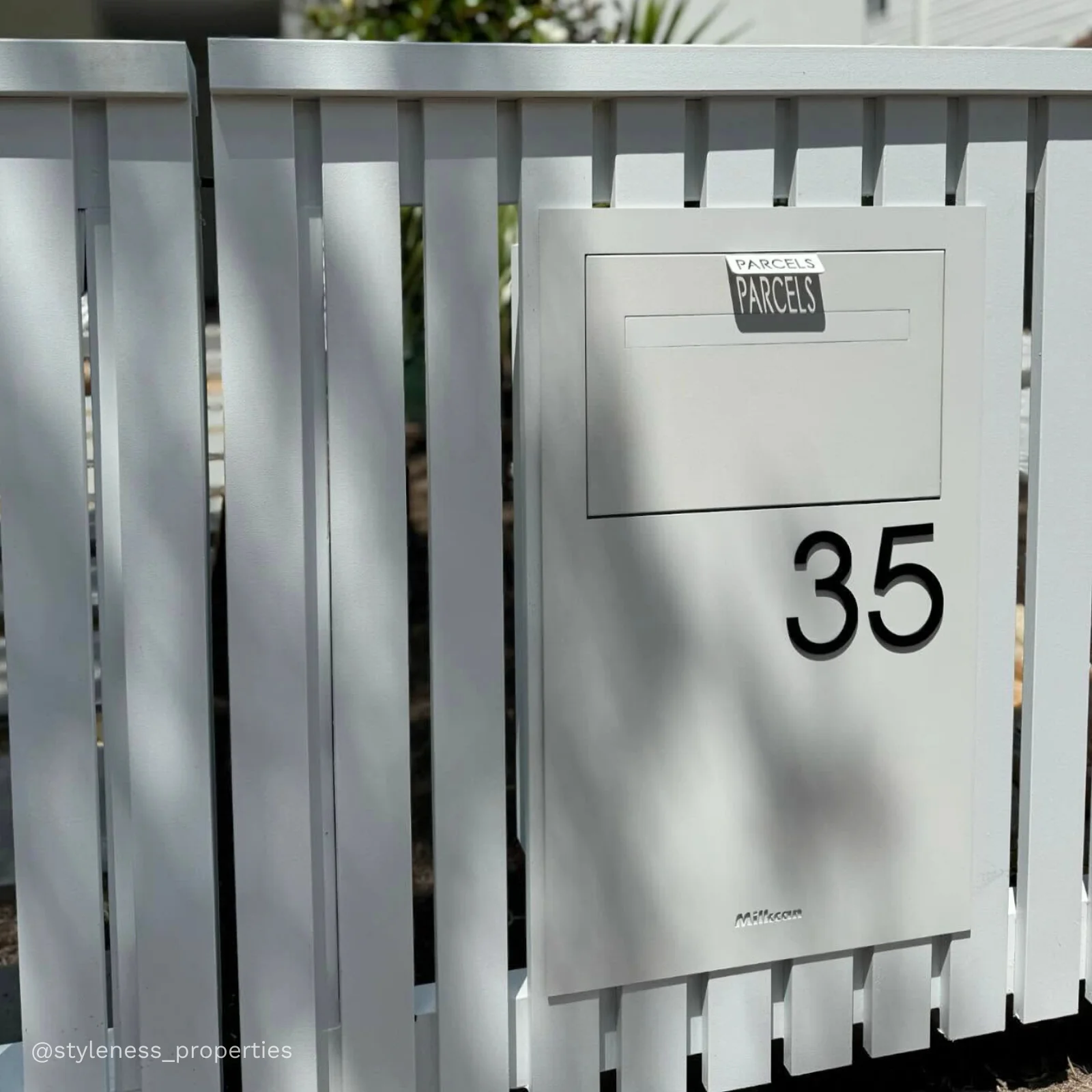Zurich Parcel Fence/Brick Letterbox - Image 33